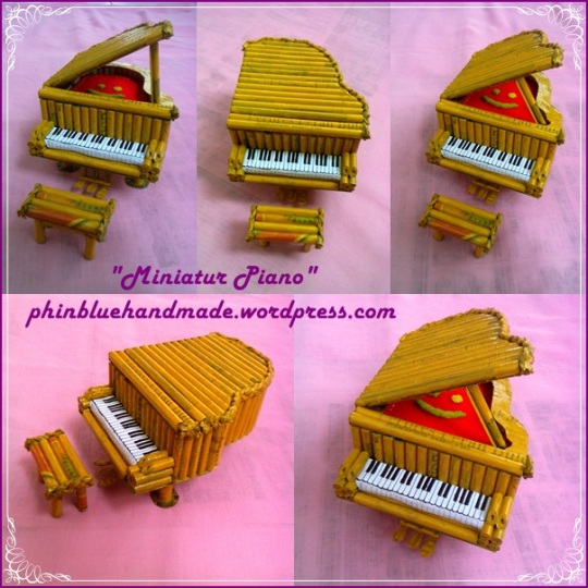 Miniatur Piano (b)
